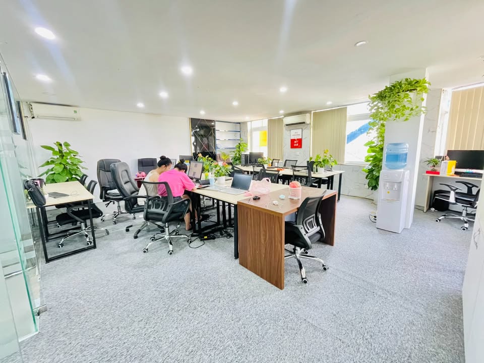 Văn phòng cho thuê Khuất Duy Tiến - Thanh Xuân 80m² chỉ 12 triệu/tháng - Không gian làm việc lý tưởng!