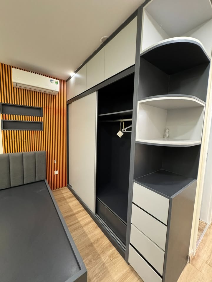 Căn hộ 3PN 111m² tại 360 Giải Phóng - Sẵn sàng vào ở ngay, giá 16 triệu/tháng!