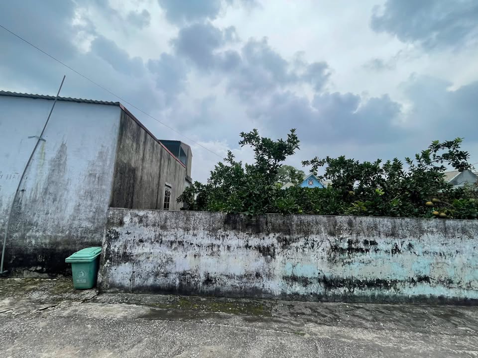 Lô đất Quảng Phú 126m² giá 1.28 tỷ - Sổ đỏ chính chủ, pháp lý rõ ràng!