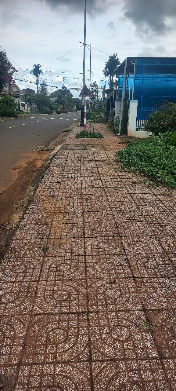 Đất nền mặt tiền đường Đồng Khởi, Gia Nghĩa, 240m² chỉ 1.2 tỷ - Đầu tư sinh lời ngay!