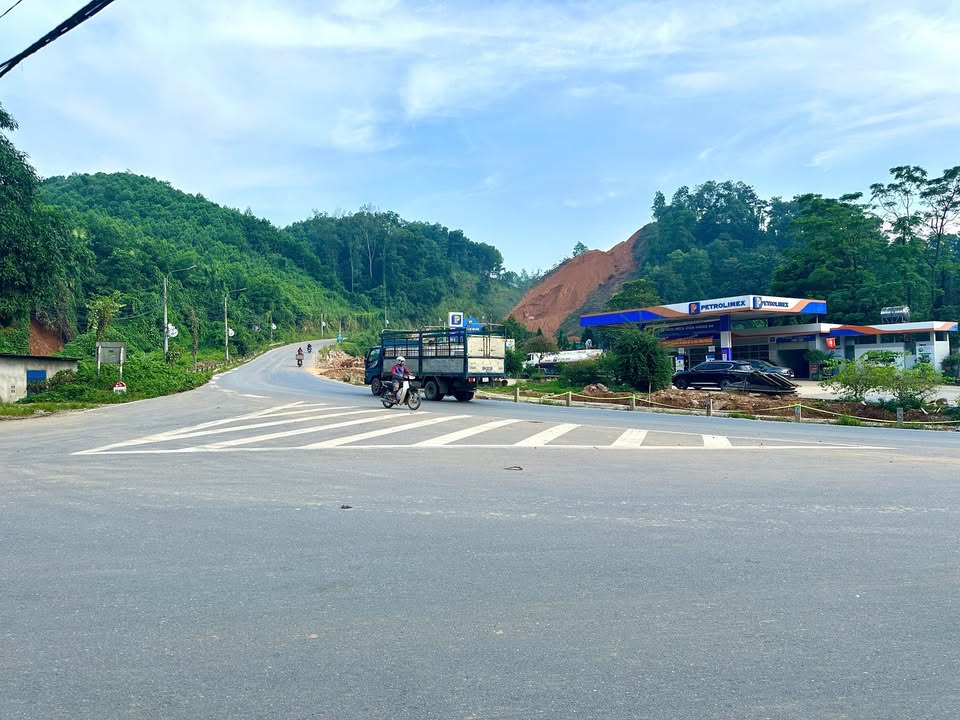 Nhà đất mặt Quốc lộ 37, Đại Phúc, 178m² giá 1 tỷ - Đầu tư sinh lời ngay!