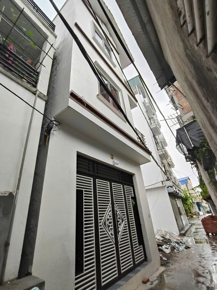 Cho thuê nhà nguyên căn 3 tầng phường Yên Nghĩa - Hà Đông 5.5 triệu/tháng - Phù hợp kinh doanh online!