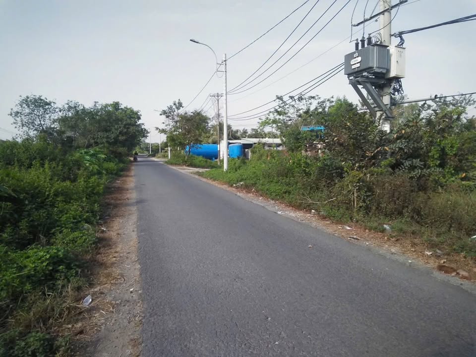 Đất nền mặt tiền đường Kênh C, xã Lê Minh Xuân, 661m² - Cơ hội đầu tư tuyệt vời!