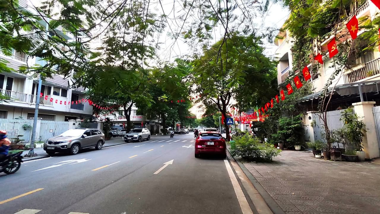 Nhà mặt phố Tố Hữu, Hà Đông 139m² giá 40 tỷ - Kinh doanh đỉnh cao!