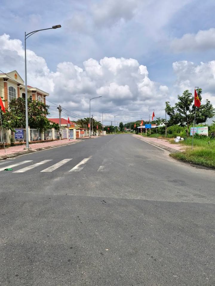 Đất nền Hiệp Tân Hòa Thành 208m² giá 1.1 tỷ - Vị trí đắc địa gần UBND