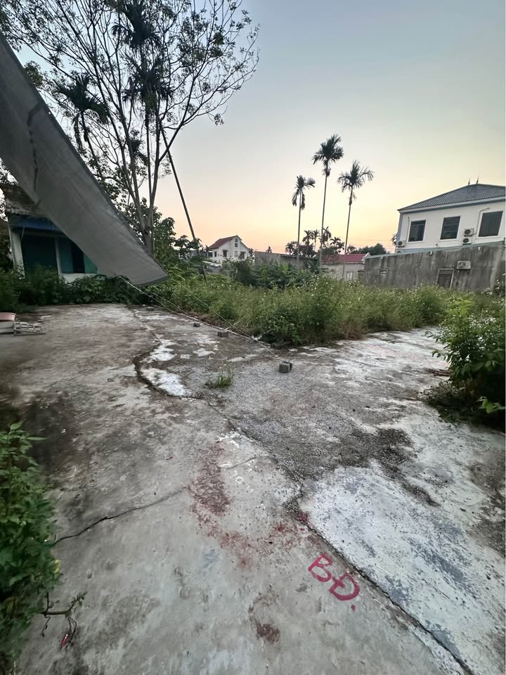 Bán lô đất Xích Thổ 52.6m² - Vị trí đẹp, ô tô vào tận nơi!