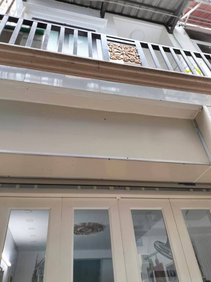 Nhà cho thuê Hiệp Thành 17, Quận 12, diện tích 32m² giá 4.5 triệu - Không thể bỏ lỡ!