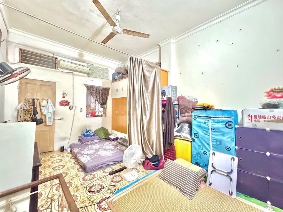 Nhà Đống Đa 20m² giá 5.5 tỷ - Sổ đỏ chính chủ, sẵn sàng giao dịch!