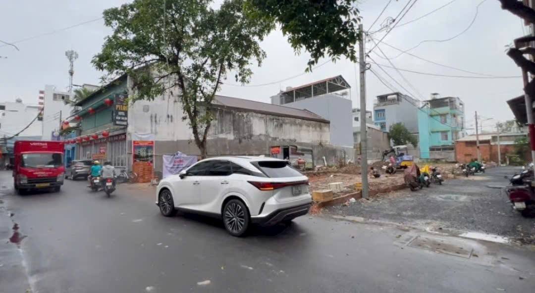 Đất Hẻm 5m Đường Số 14, Phường 8, Gò Vấp - Diện Tích 65.5m² - Giá 7.5 Tỷ Có Thương Lượng!