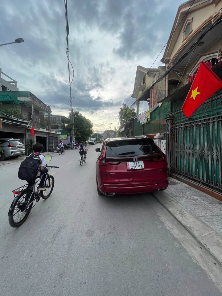 Nhà mặt phố kinh doanh Trần Nhật Duật, TP Vinh 87m² giá 6.6 tỷ - Đầu tư sinh lời ngay!