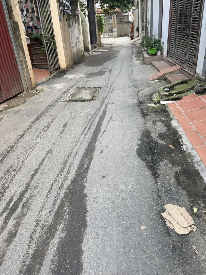 Kho cho thuê tại Tây Mỗ 100m² giá chỉ 6 triệu - Phù hợp cho mọi doanh nghiệp!