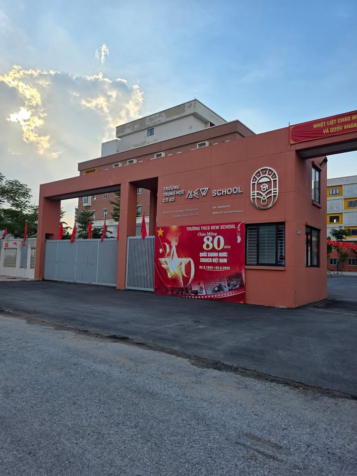 Đất dịch vụ Vạn Phúc 50m², mặt đường 25m - Vị trí kinh doanh thuận lợi!