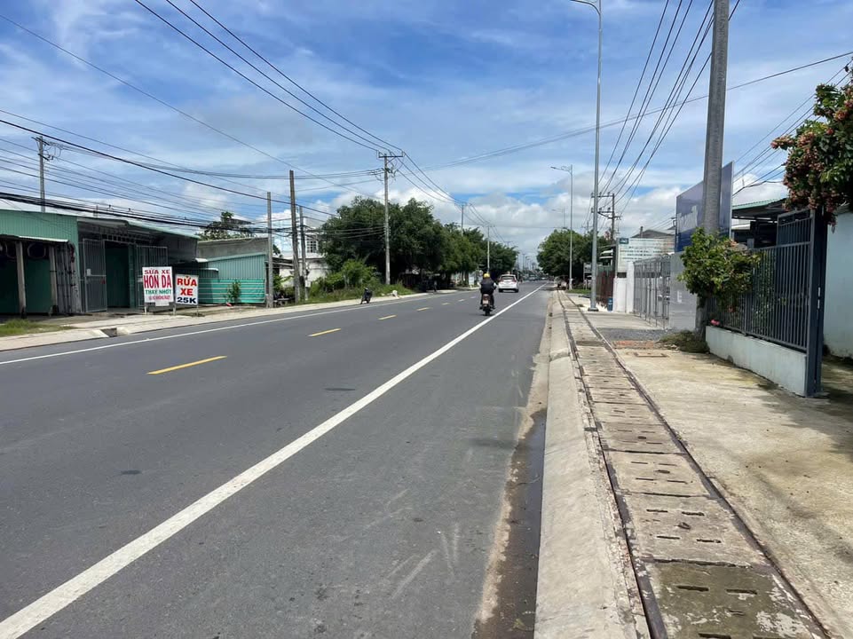 Đất mặt tiền đường tỉnh 833, Tân An 89m² giá chỉ 1.15 tỷ - Cơ hội đầu tư tuyệt vời!