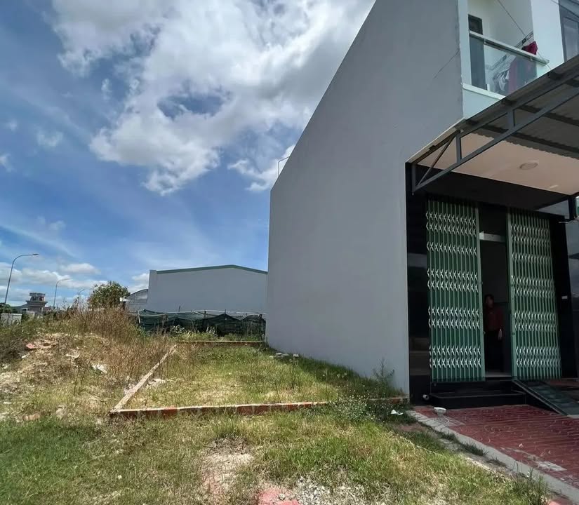 Đất nền khu Đông Chợ Dinh Quy Nhơn 42m² giá 1.85 tỷ - Đầu tư sinh lời nhanh!