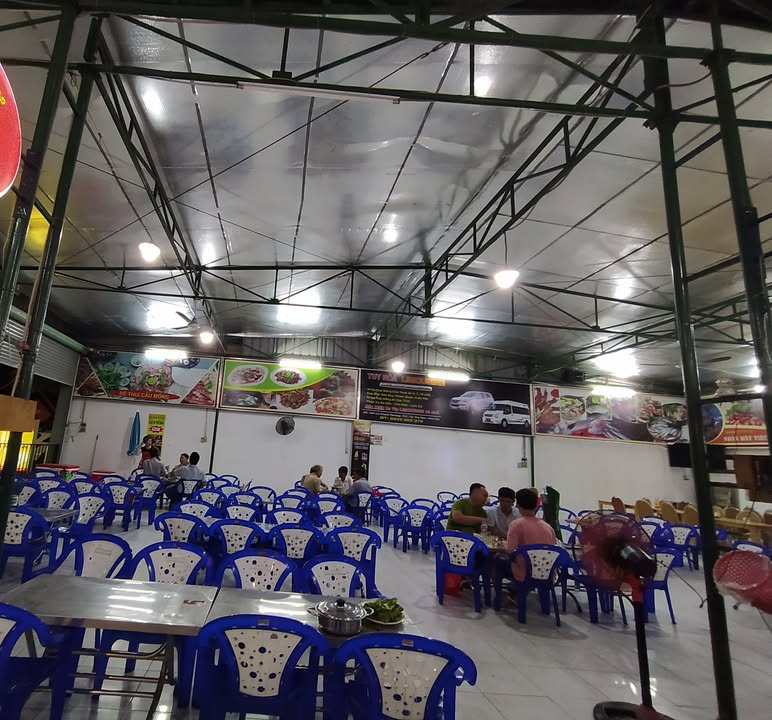 Nhà mặt tiền Nguyễn Tất Thành Tuy Hòa 400m² giá tốt - Đầu tư sinh lời cao!