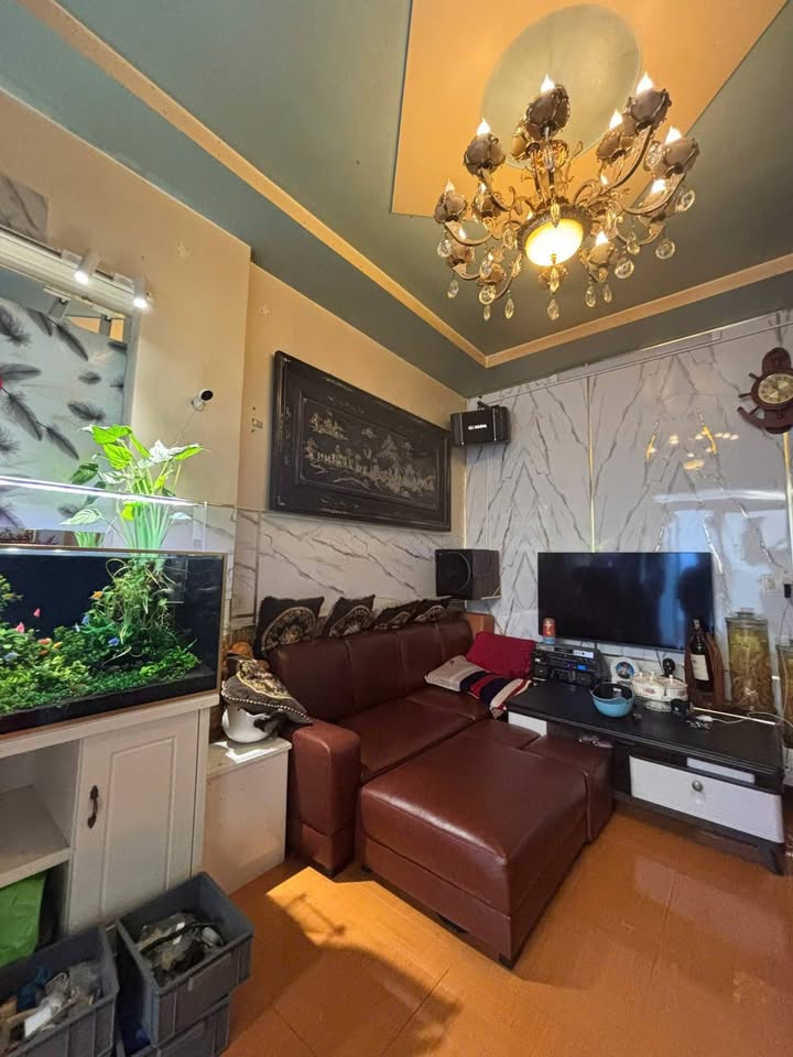 Nhà đường hẻm Ngô Thì Nhậm, phường 4, Đà Lạt 70.95m² giá 5.1 tỷ - Sổ riêng, khu dân trí cao!