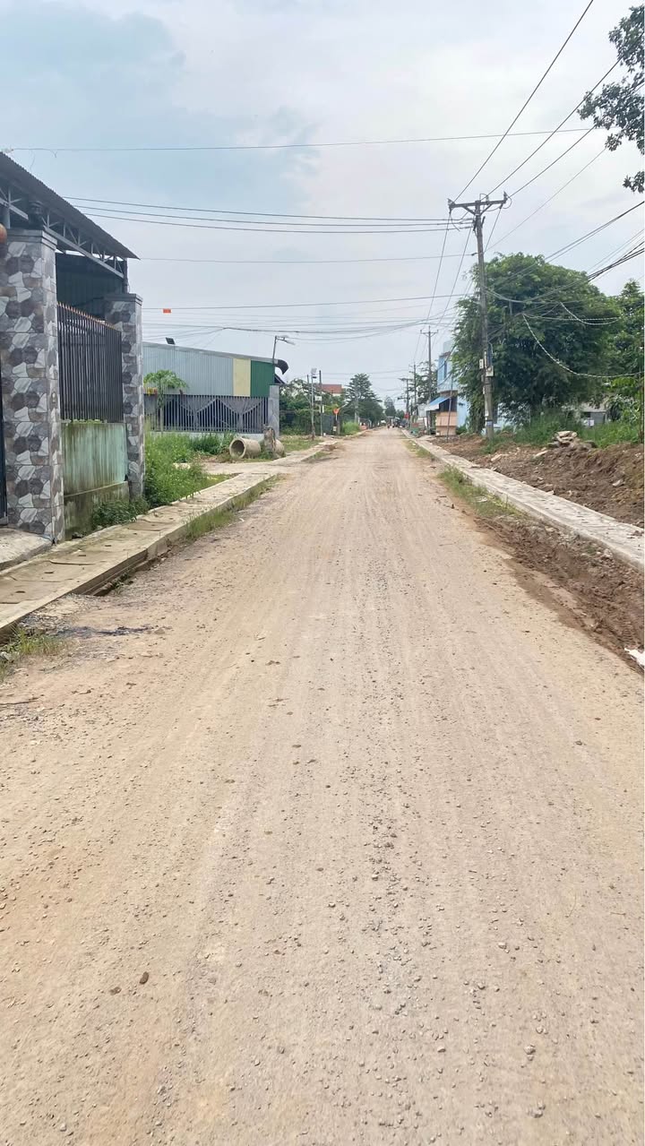 Đất mặt tiền đường 72, xã Quảng Tiến, Trảng Bom, Đồng Nai - Diện tích 125m² chỉ 1.35 tỷ!