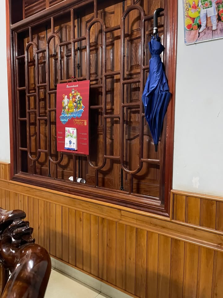 Bán nhà mặt tiền Nguyễn Văn Linh, Buôn Ma Thuột 120m² - Thiết kế sang trọng, giá tốt!