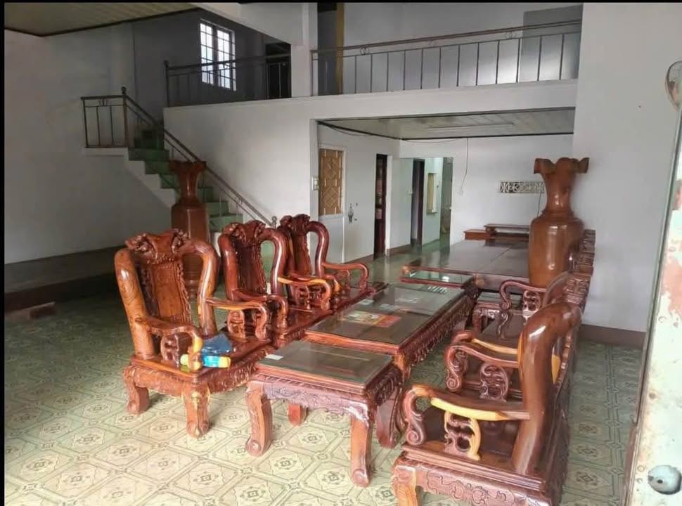 Nhà nguyên căn mặt tiền đường AMa Khê, Buôn Ma Thuột 6 triệu - Thuận tiện kinh doanh!