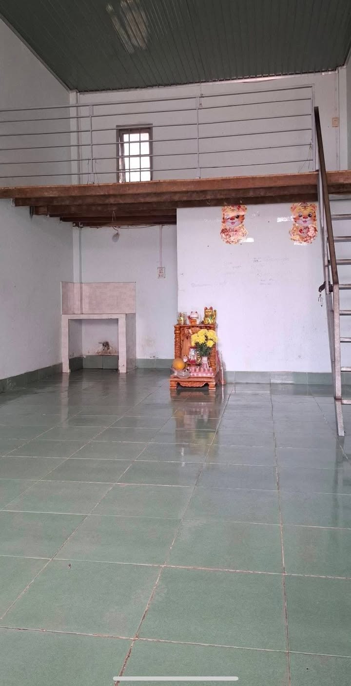 Nhà mini cho thuê mặt tiền đường Y Nik Sor, phường Tân Lập, 40m² - Giá chỉ 2.5 triệu/tháng!