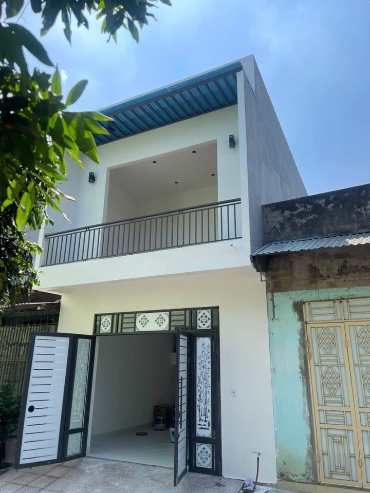 Nhà đẹp 2 tầng tại Minh Phương, Việt Trì 85m² giá 3 tỷ - Sổ đỏ chính chủ!