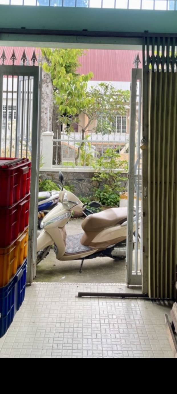 Nhà 2 Tầng Tân Thới Nhì Hóc Môn 77m² giá 3 tỷ - Đáng sống ngay!