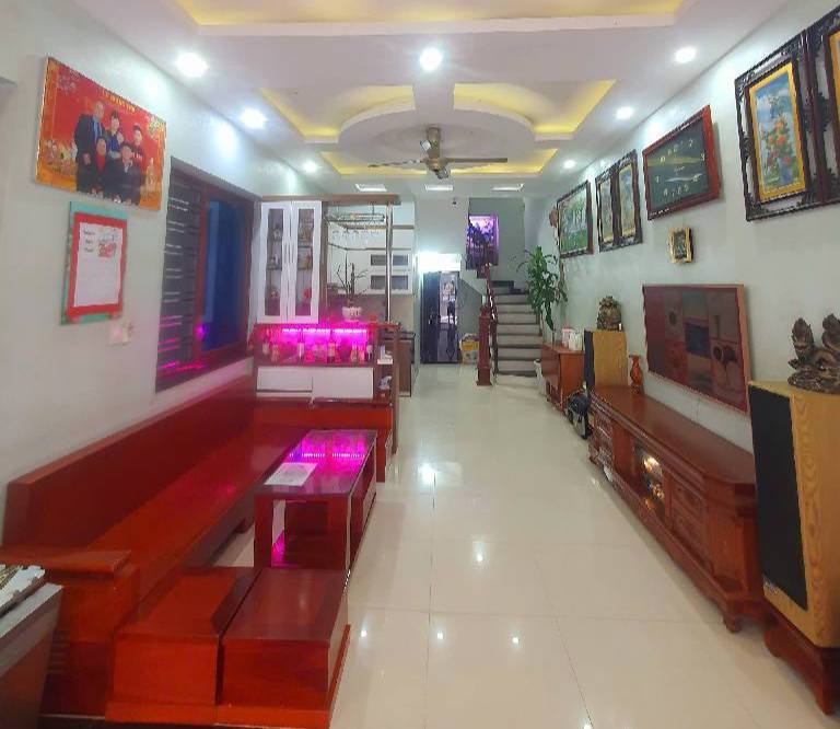 Nhà 3 tầng Tiên Dương 40m² giá 5.5 tỷ - Thiết kế hiện đại, ô tô vào tận nơi!