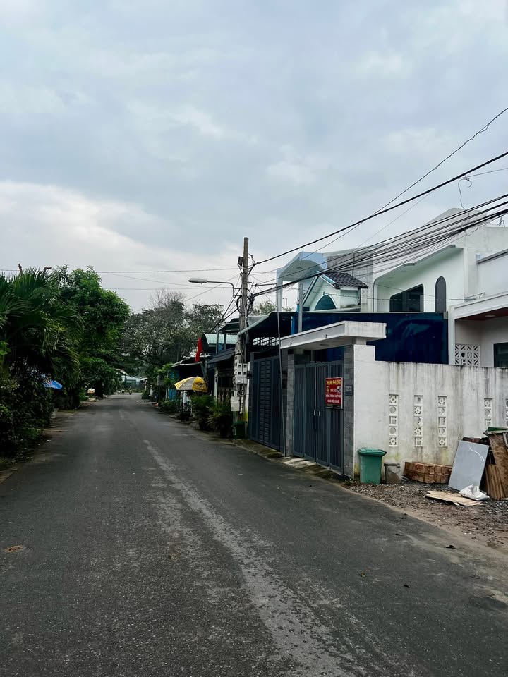 Nhà phố Tương Bình Hiệp, Thủ Dầu Một 77m² giá 2.86 tỷ - Chính chủ bán gấp!