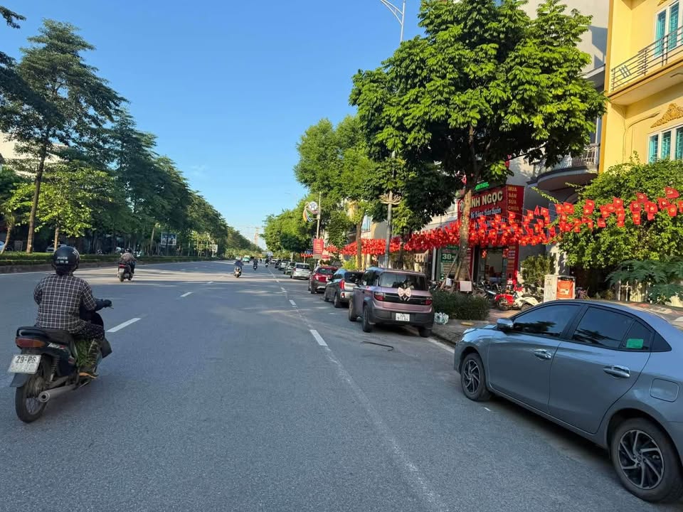 Đất nền lô góc Ngô Gia Tự 30m² giá 6 tỷ - Ô tô chạy vòng quanh, tiện ích đầy đủ!