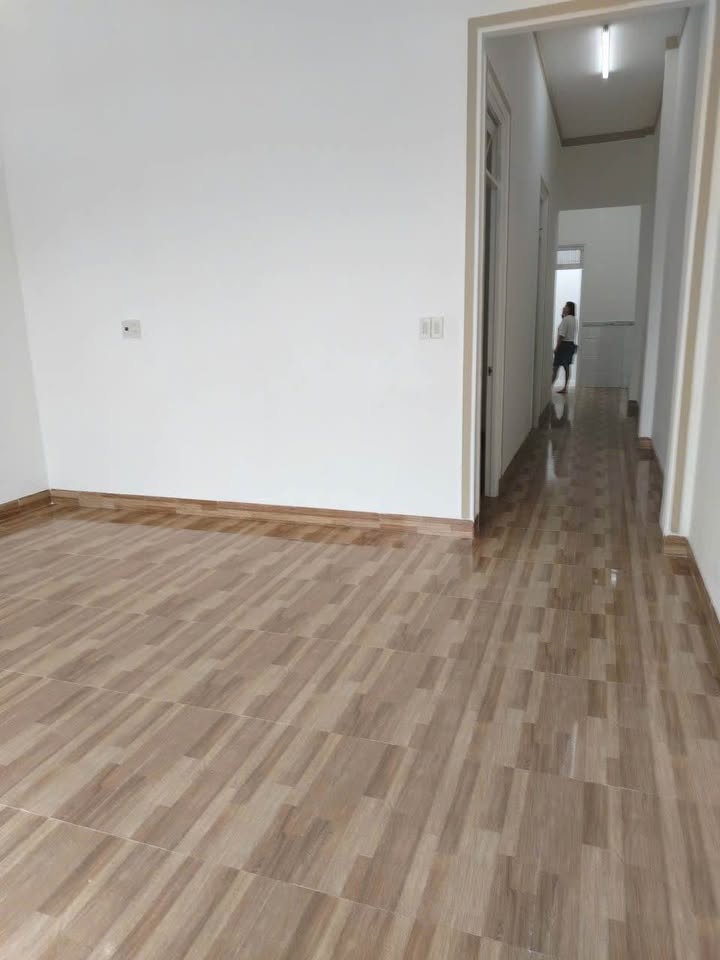 Nhà phố đường Hàm Nghi Nhựa, Liên Nghĩa, 89m² giá 2.35 tỷ - Sẵn sàng ở ngay!