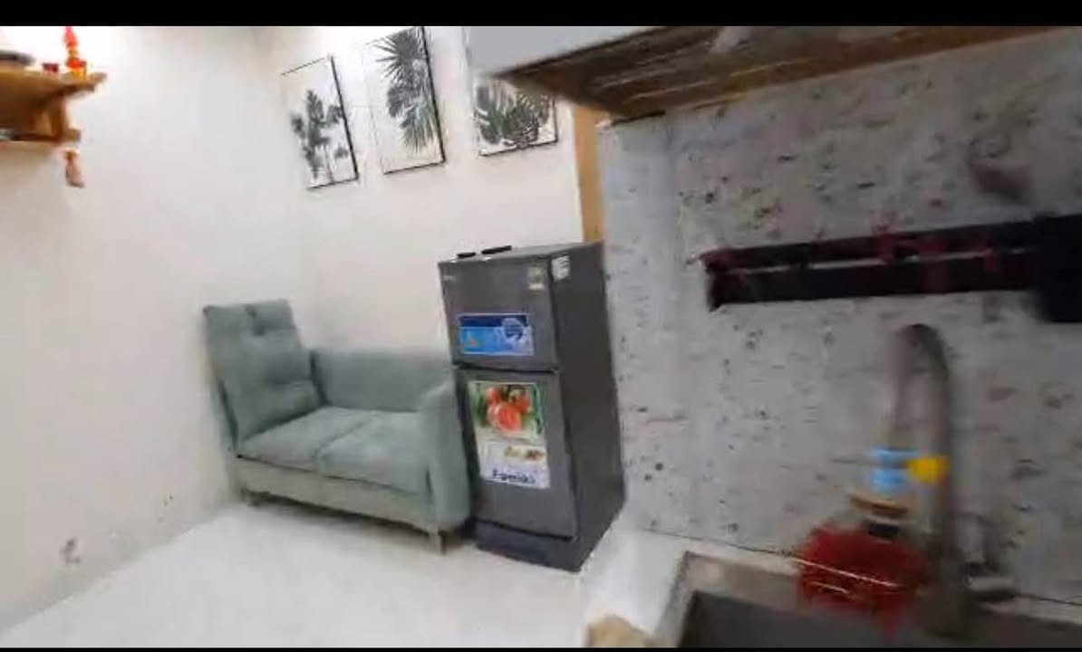 Căn hộ CCMN Nguyễn Trãi 50m² giá 2.15 tỷ - Nội thất xịn, gần Royal City