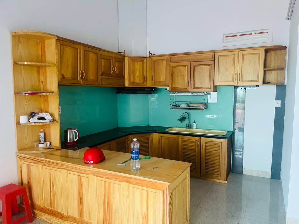 Nhà 2 tầng tại Buôn Hồ 200m² giá 4 tỷ - Vị trí trung tâm sầm uất!