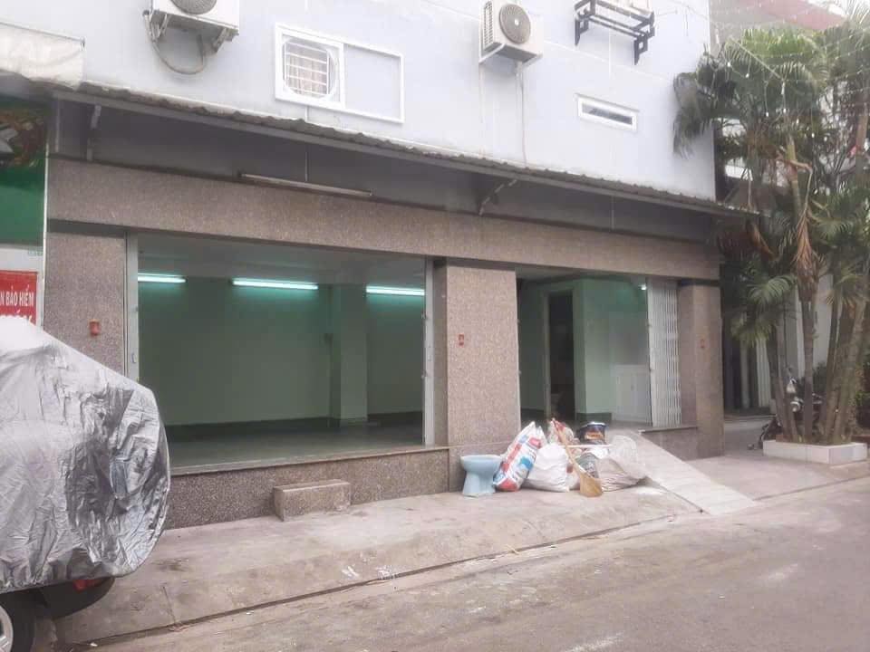Cho thuê mặt bằng 32m² tại đường Lũy Bán Bích, Tân Phú chỉ 7.5 triệu/tháng - Kinh doanh sầm uất!