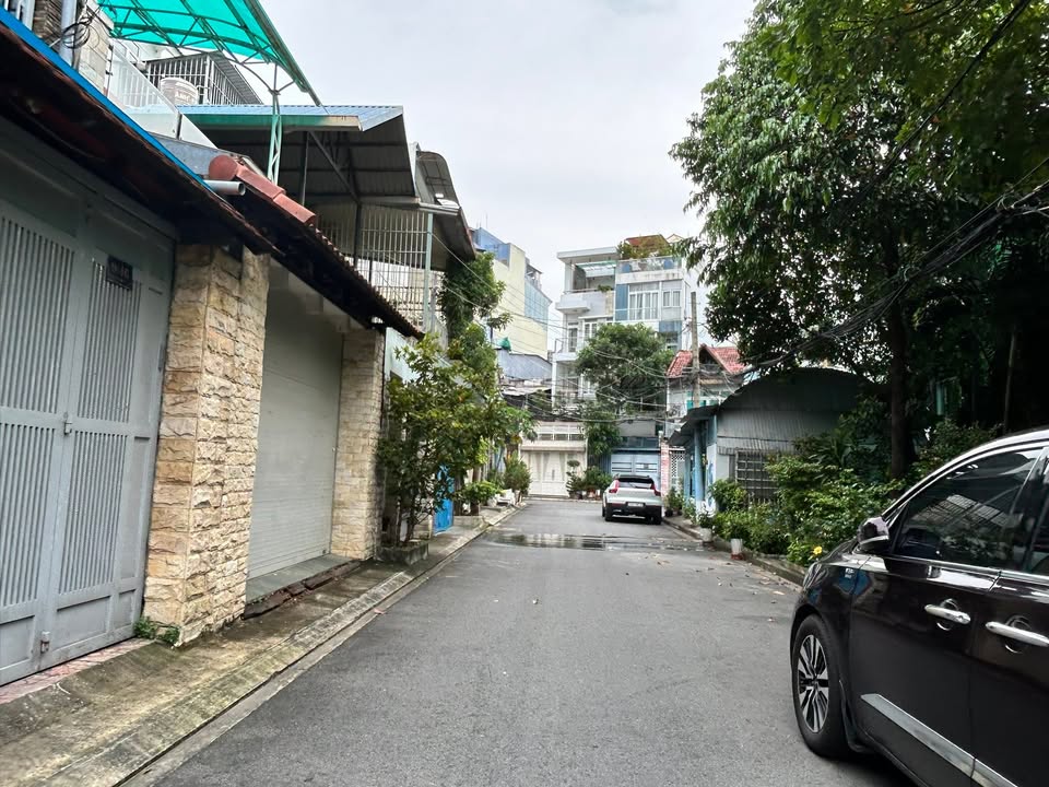 Nhà đẹp hxh Phạm Văn Hai, Tân Bình 99m² giá 29.9 tỷ - Bán gấp, không thể bỏ lỡ!