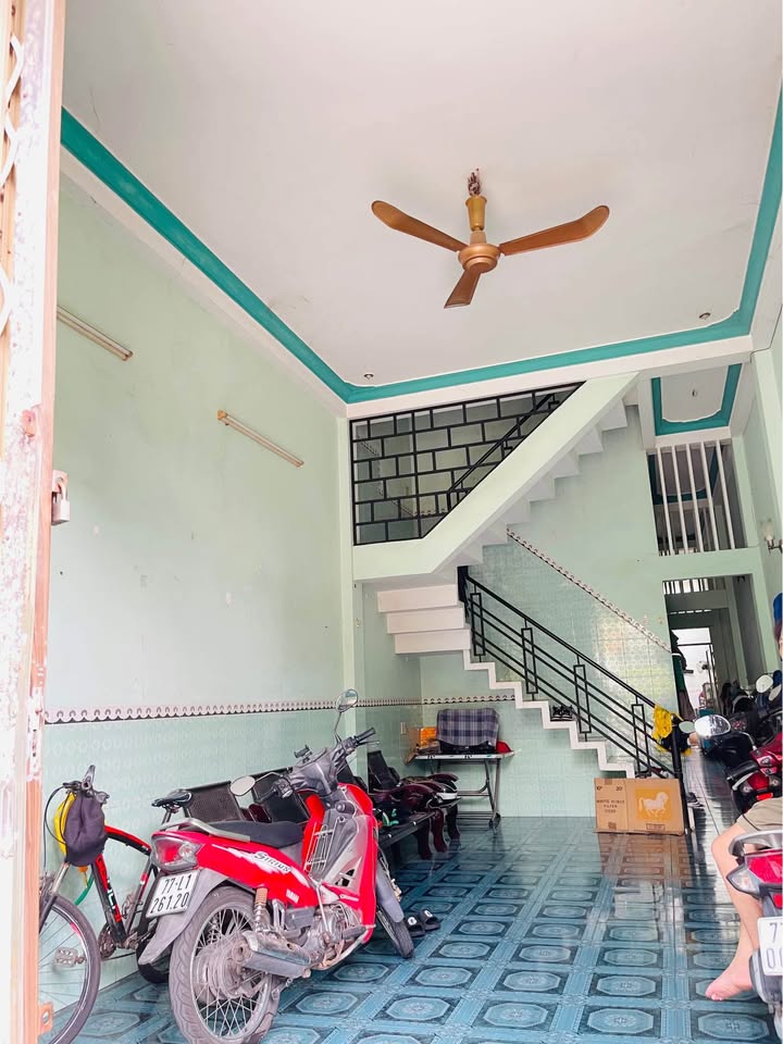 Nhà mặt tiền Điện Biên Phủ, Quy Nhơn 80m² giá 3 tỷ - Sổ Hồng sang tên ngay!