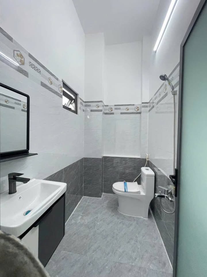 Nhà mới hoàn thiện Tân Kim, Cần Giuộc 90m² giá 4.2 tỷ - Pháp lý rõ ràng!