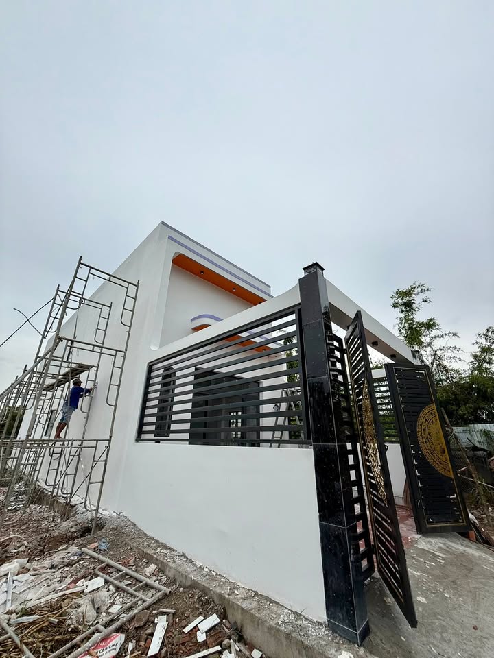 Nhà cấp 4 xã Mỹ Lộc, Cần Giuộc 100m² giá 1.75 tỷ - Sổ hồng chính chủ!