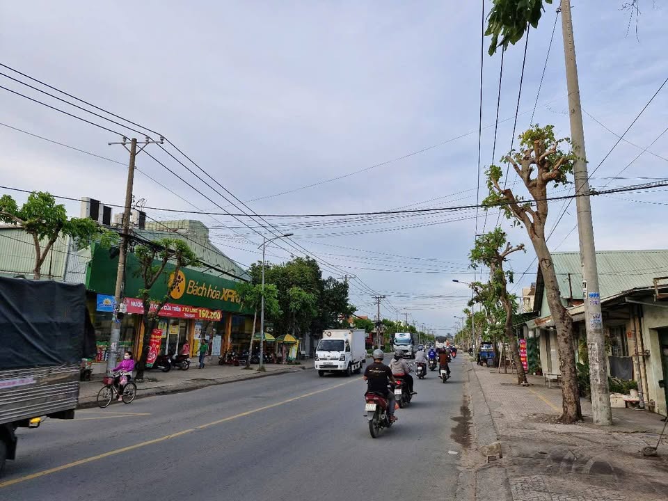 Đất mặt tiền Nguyễn Văn Bứa 9400m² giá 140 tỷ - Đầu tư sinh lời ngay!