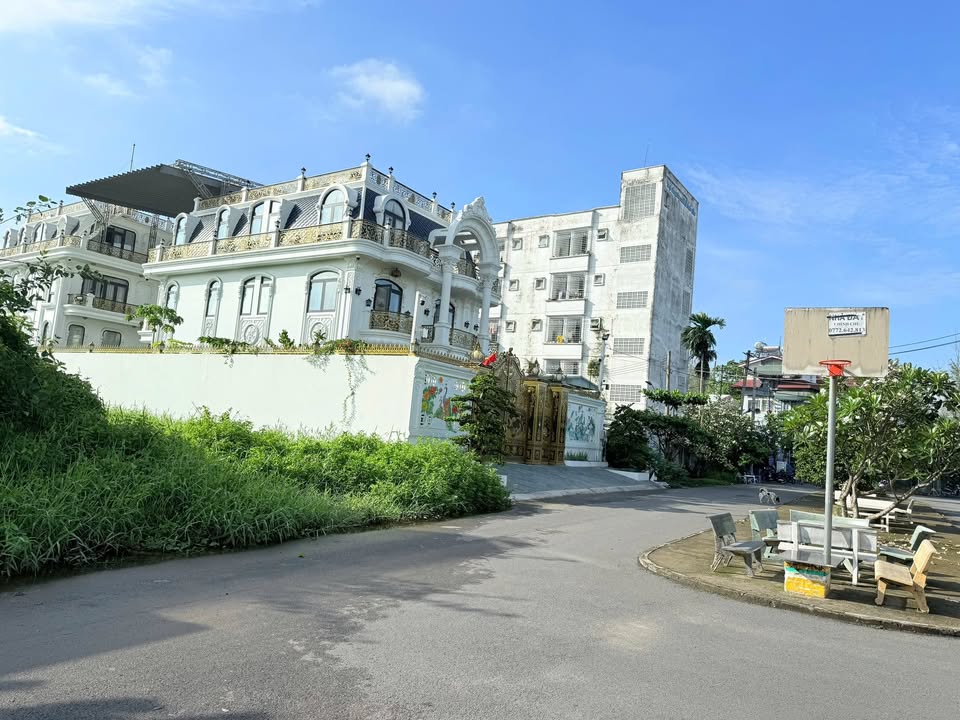 Đất nền Hiệp Bình Chánh 185m² giá 14.9 tỷ - Cơ hội đầu tư lý tưởng!