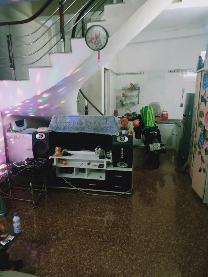 Nhà cho thuê tại Ngõ 286 Lê Lai, Hải Phòng 35m² - Giá chỉ 3,2 triệu/tháng!