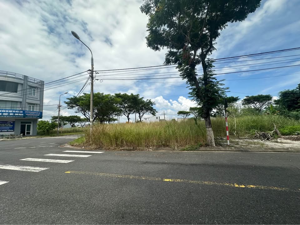 Đất nền lô góc Võ Văn Đồng, Ngũ Hành Sơn, Đà Nẵng 136m² giá 10.9 tỷ - Đầu tư sinh lời tốt!