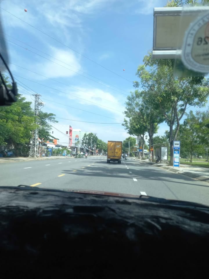 Nhà 2 tầng đường Phù Đổng, Cẩm Lệ, Đà Nẵng 100m² giá 5 tỷ - Dân cư sầm uất!