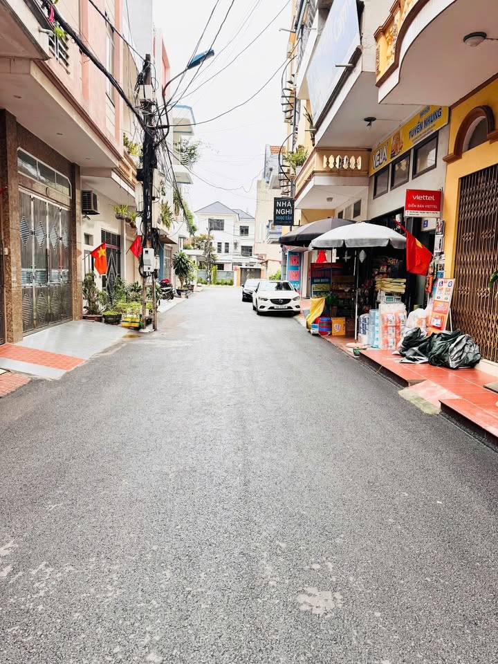 Nhà 2 tầng khu Tân Dân, Việt Trì 77m² giá 5.4 tỷ - Vị trí đắc địa, đầu tư sinh lời!