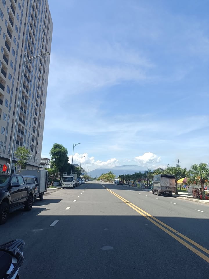 Căn hộ Ori Garden Đà Nẵng 76m² giá 1.85 tỷ - View hồ bơi, sông và biển tuyệt đẹp!