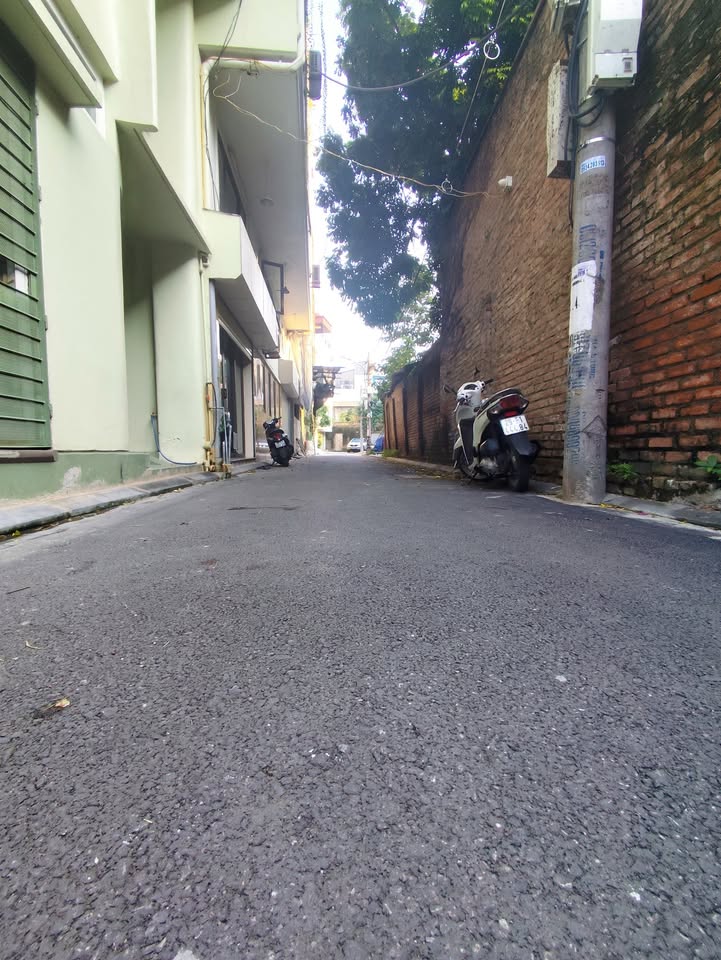 Đất Bồ Đề Long Biên 75m² giá thỏa thuận - Mặt tiền khủng, sổ đỏ chính chủ!