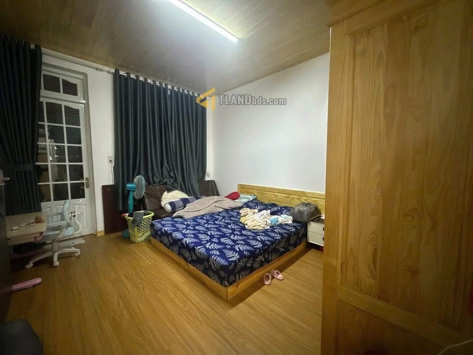 Nhà phố Hẻm ô tô lớn Mai Hoa Thôn, Đà Lạt 79.6m² giá 8.8 tỷ - Không thể bỏ lỡ!