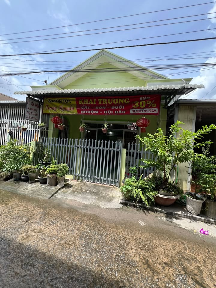 Nhà phố cho thuê tại Rạch Giá 60m² giá 2.5 triệu - Mặt tiền hẻm lớn, tiện nghi đầy đủ!