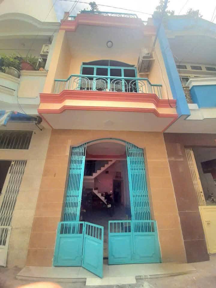 Nhà phố Tân Vĩnh Quận 4, 40.25m² giá 9 tỷ - Ô tô vào tận cửa!