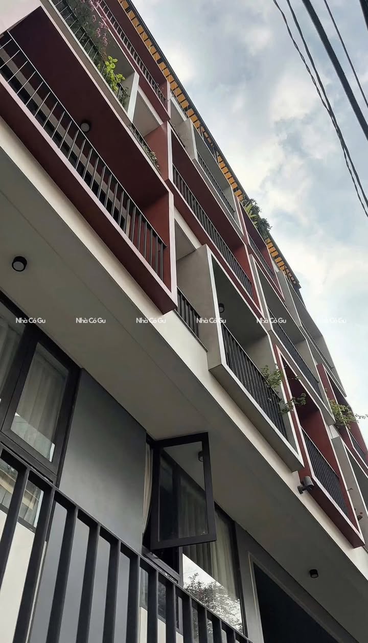 Căn hộ 1PN cao cấp cho thuê tại Tân Bình - Full nội thất, phòng gym riêng!