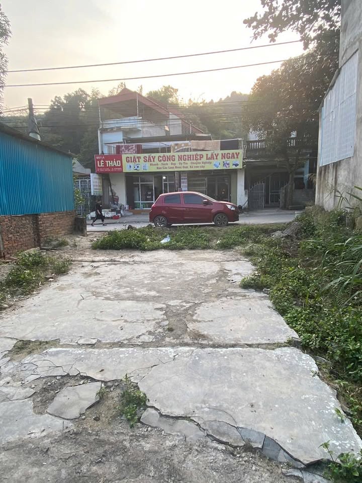 Đất nền Bản Vược - 124m² giá 1.6 tỷ - Đầu tư sinh lời ngay!